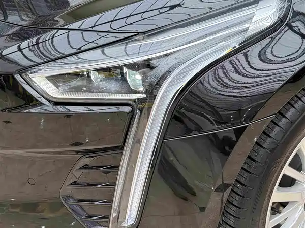 Cadillac CT6 2023