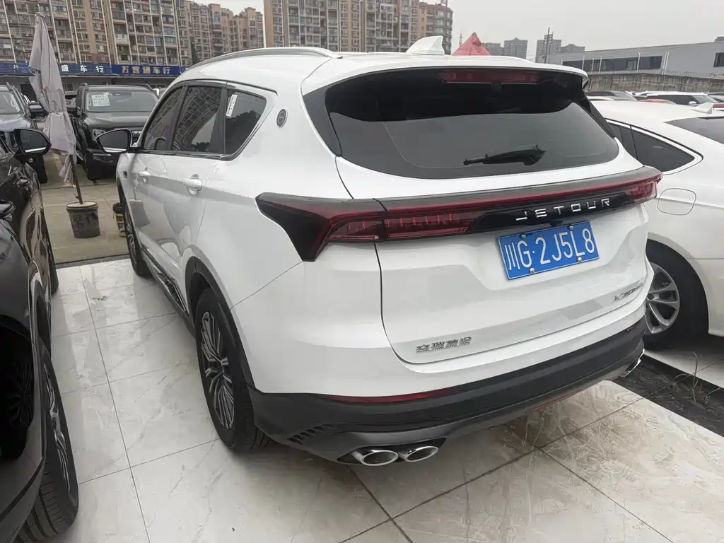 Jetour X70 PLUS 2025 — фото 18