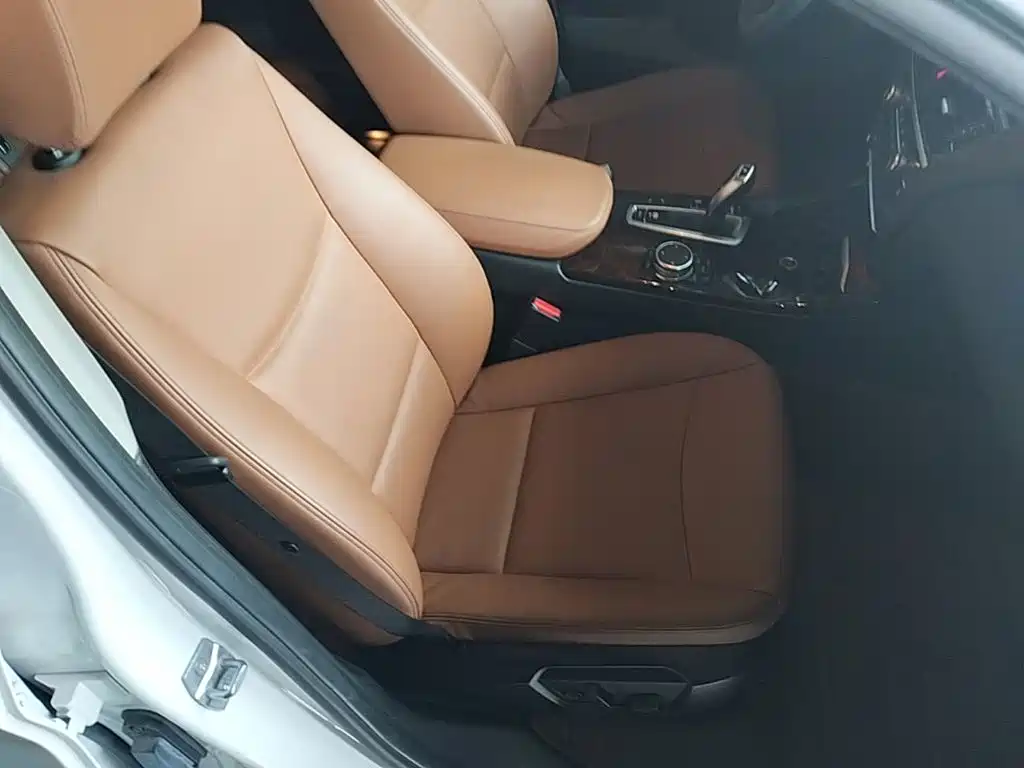 BMW X4 2015 — фото 25