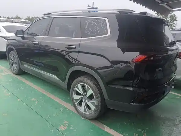 Geely Haoyue 2021