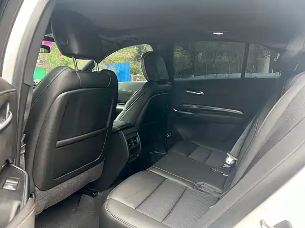 Cadillac XT4 2021