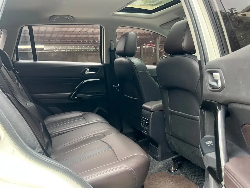 GAC Motor Trumpchi GS4 2019 — фото 16