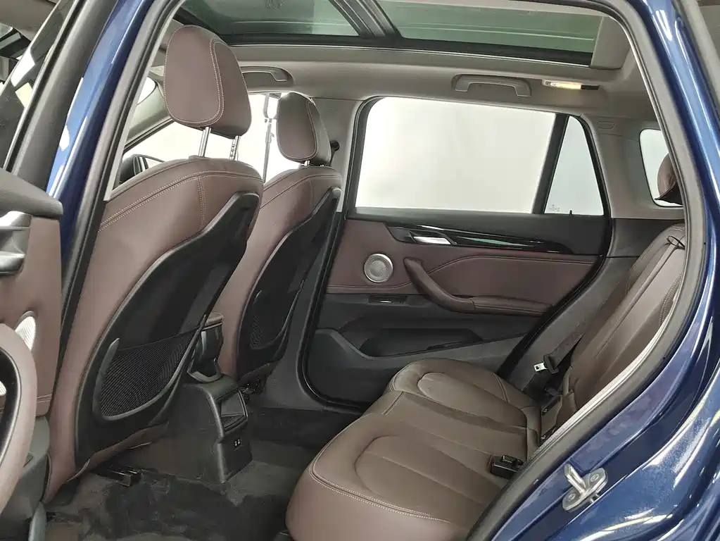 BMW X1 2022 — фото 13