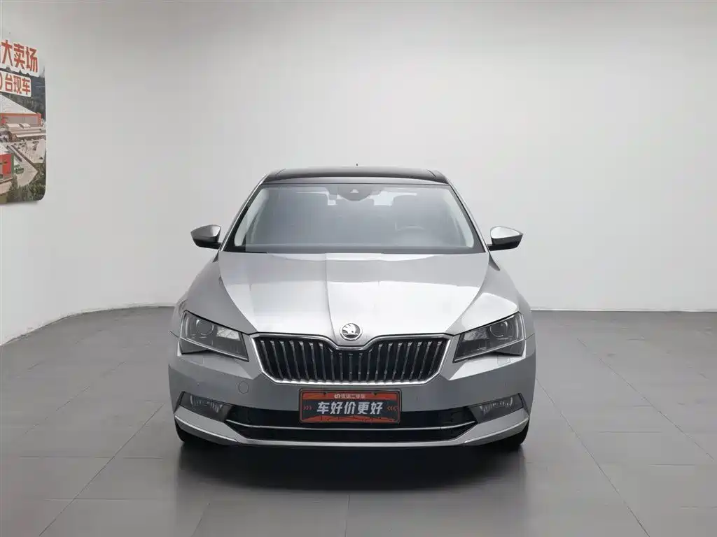 Skoda Superb 2015 — фото 3