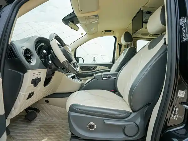 Mercedes-Benz V-Class 2021