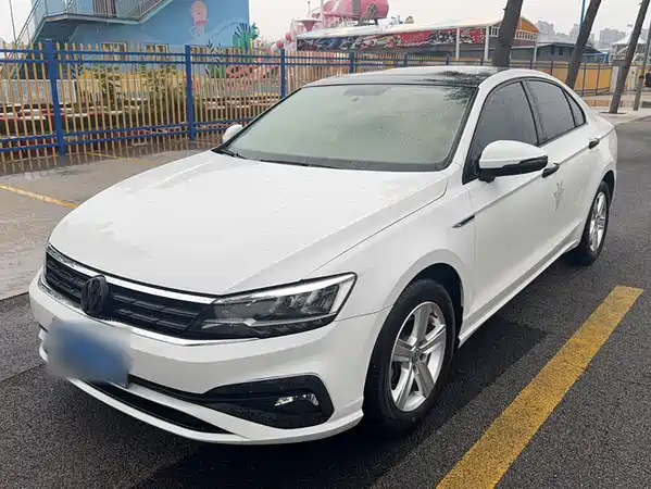 Volkswagen Lamando 2021
