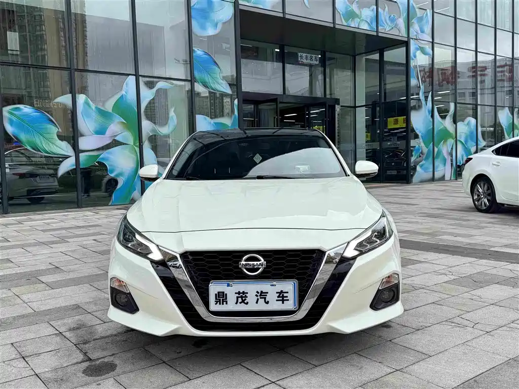 Nissan Teana 2022 — фото 2