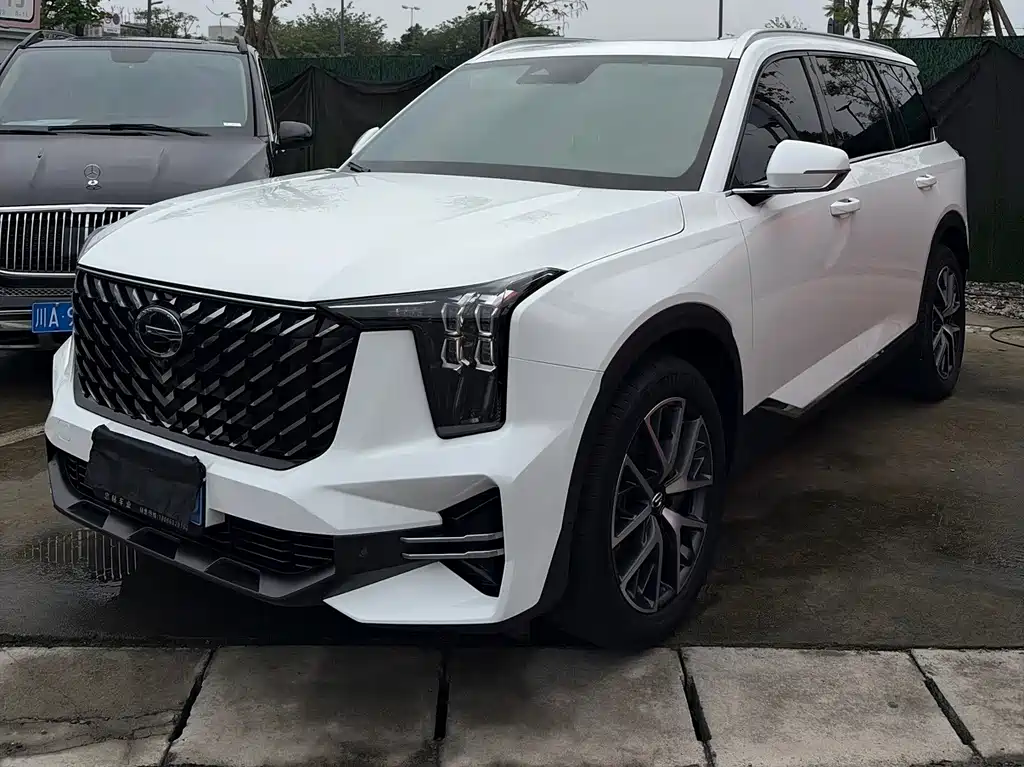GAC Motor Trumpchi GS8 2023 — фото 1