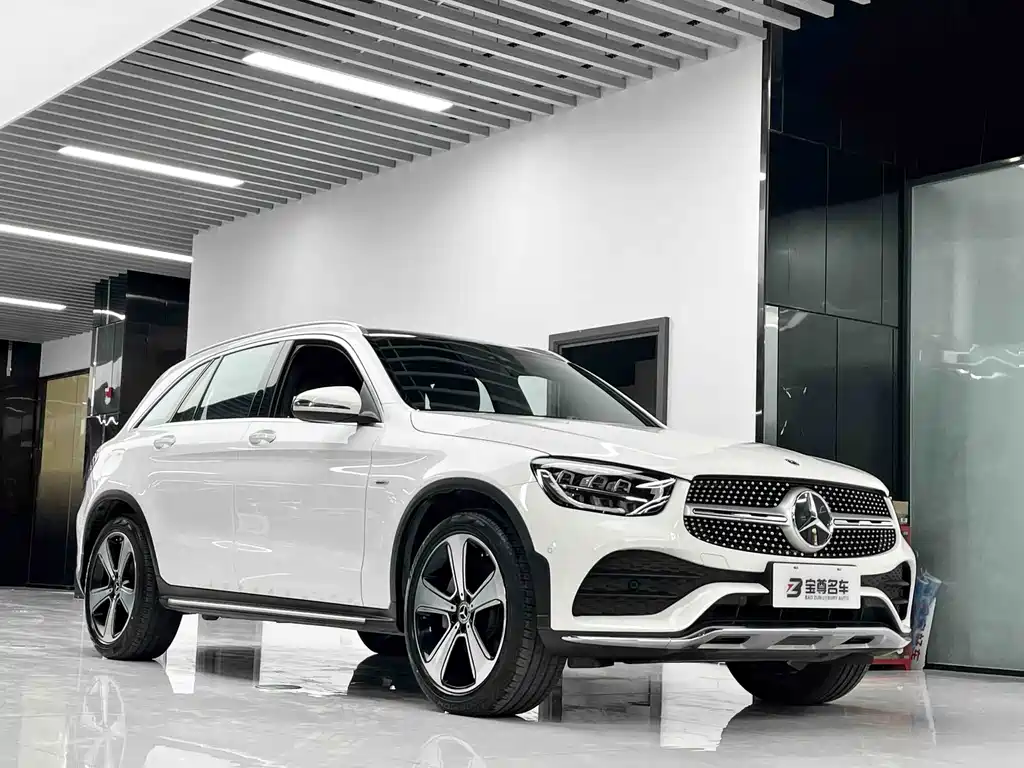 Mercedes-Benz GLC 2023 — фото 3