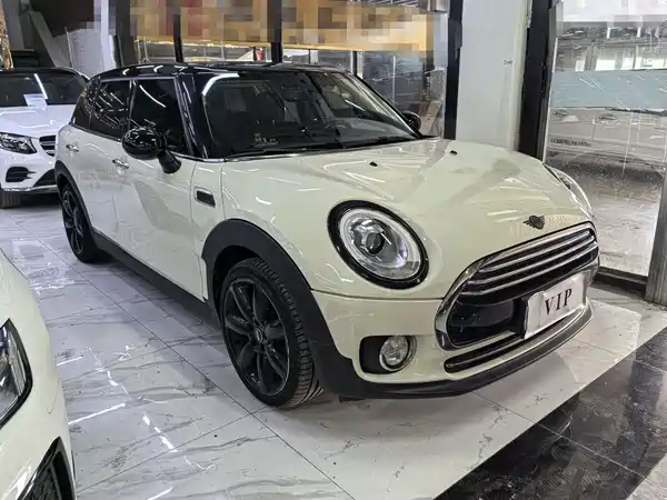 MINI Clubman 2016