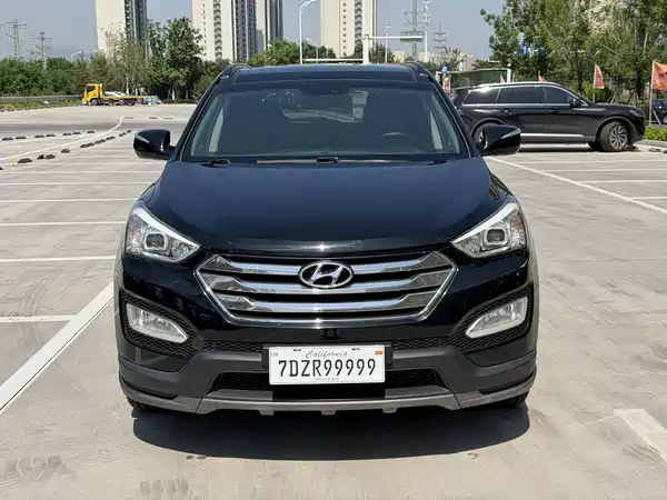 Hyundai Santa Fe 2013
