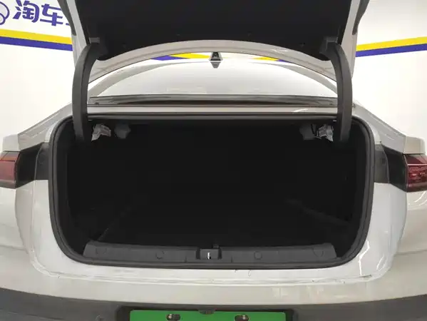 BYD Qin L 2025