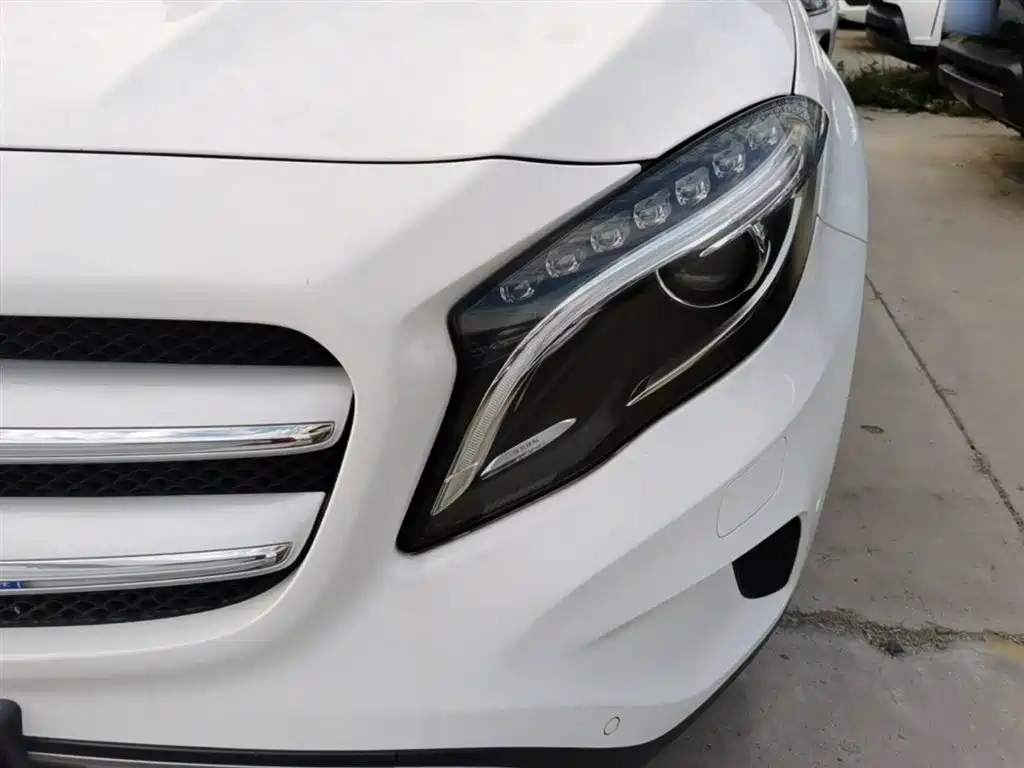 Mercedes-Benz GLA 2015 — фото 24