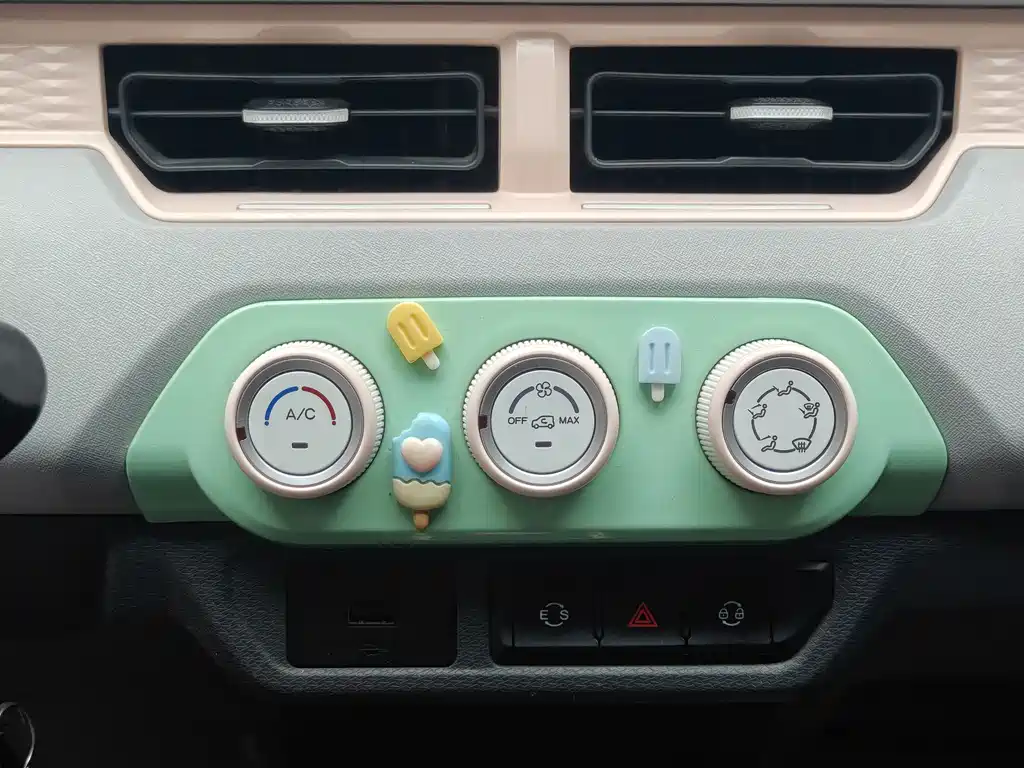 Chery QQ Ice Cream 2023 — фото 10