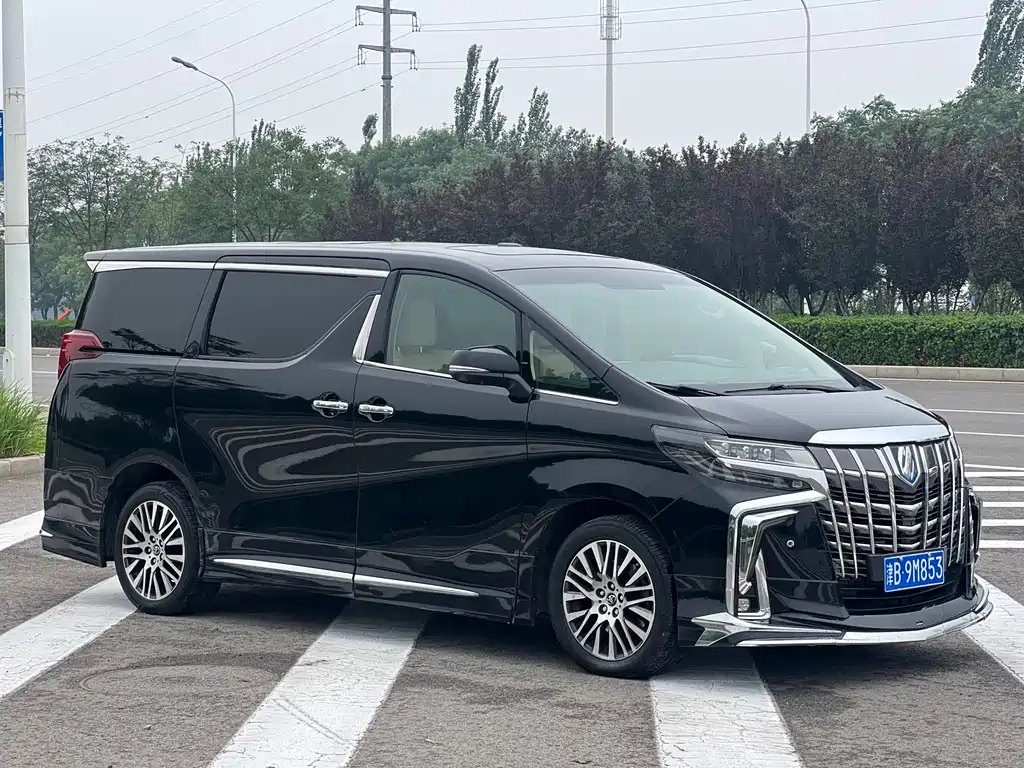 Toyota Alphard 2017
