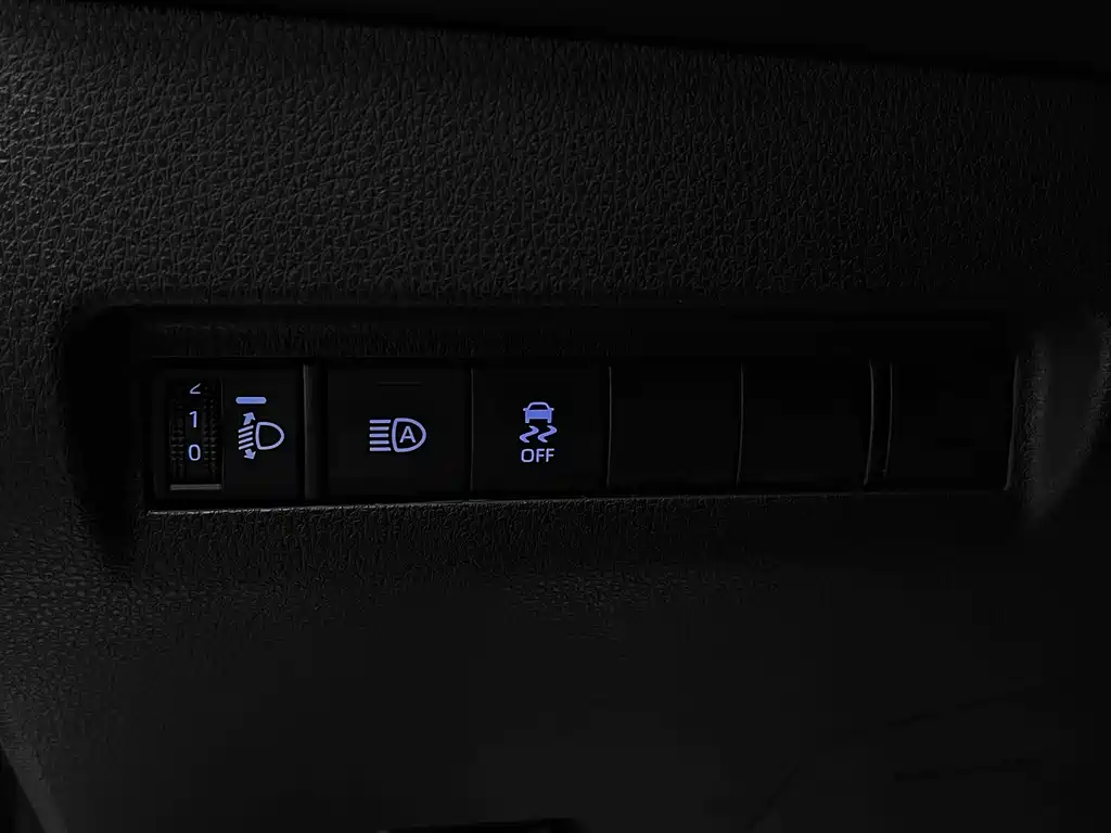Toyota Harrier 2022 — фото 28
