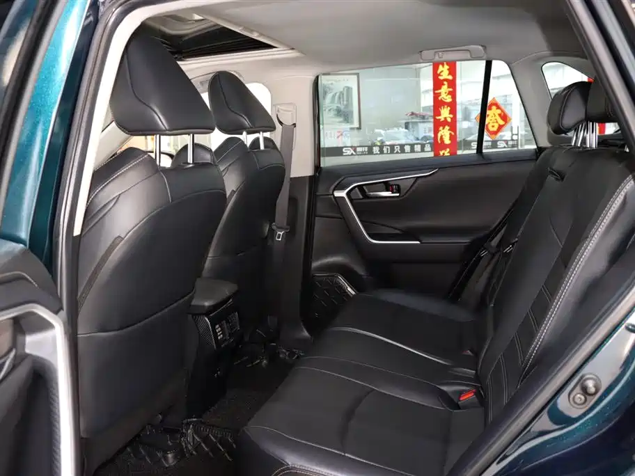 Toyota Wildlander 2020 — фото 11