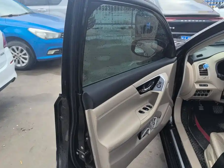 Nissan Teana 2018