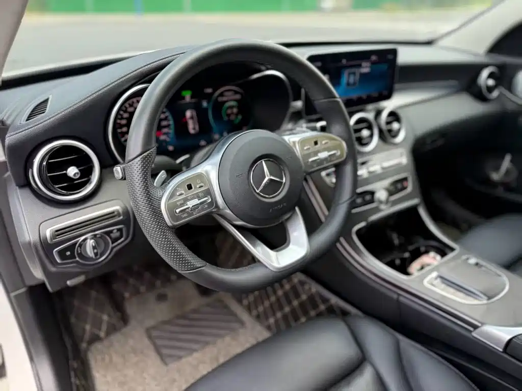 Mercedes-Benz C-Class 2021 — фото 14