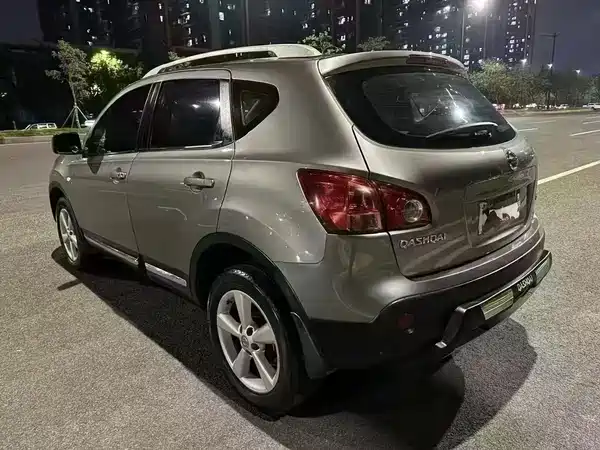Nissan Qashqai 2015
