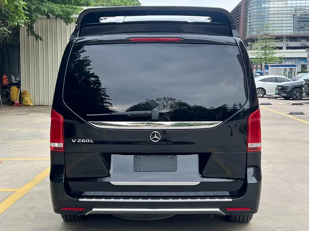 Mercedes-Benz V-Class 2020 — фото 3