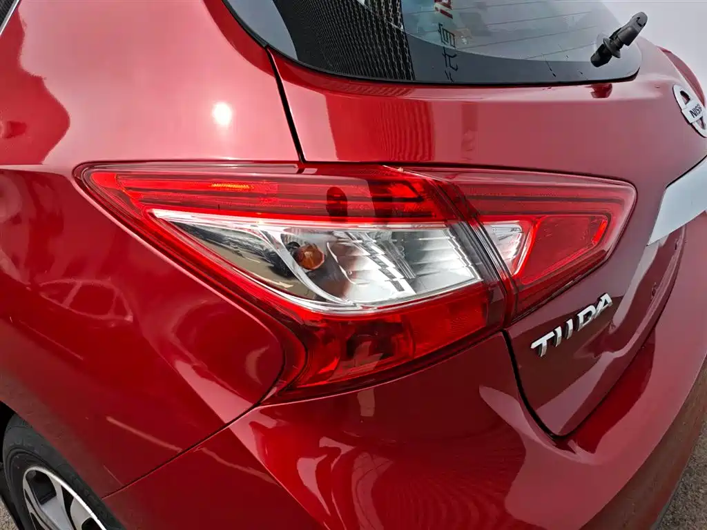 Nissan Tiida 2019 — фото 13