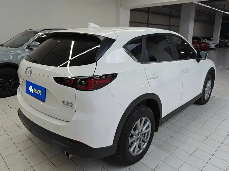 Mazda CX-5 2025