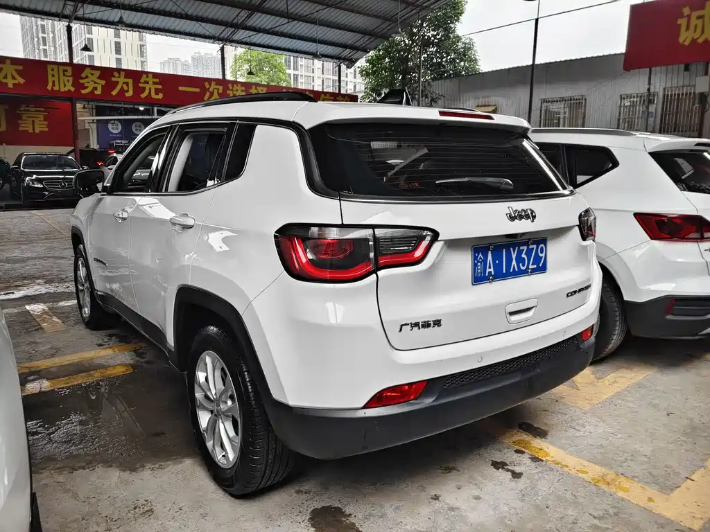 Jeep Compass 2021 — фото 10