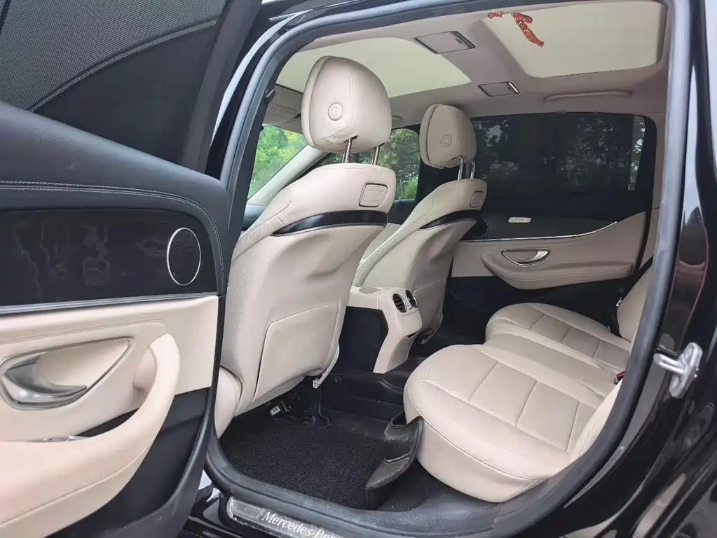 Mercedes-Benz E-Class 2017