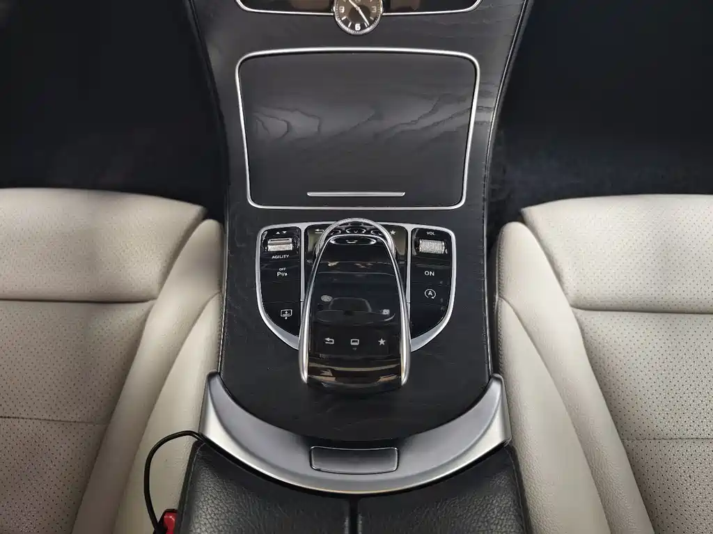 Mercedes-Benz C-Class 2015 — фото 24