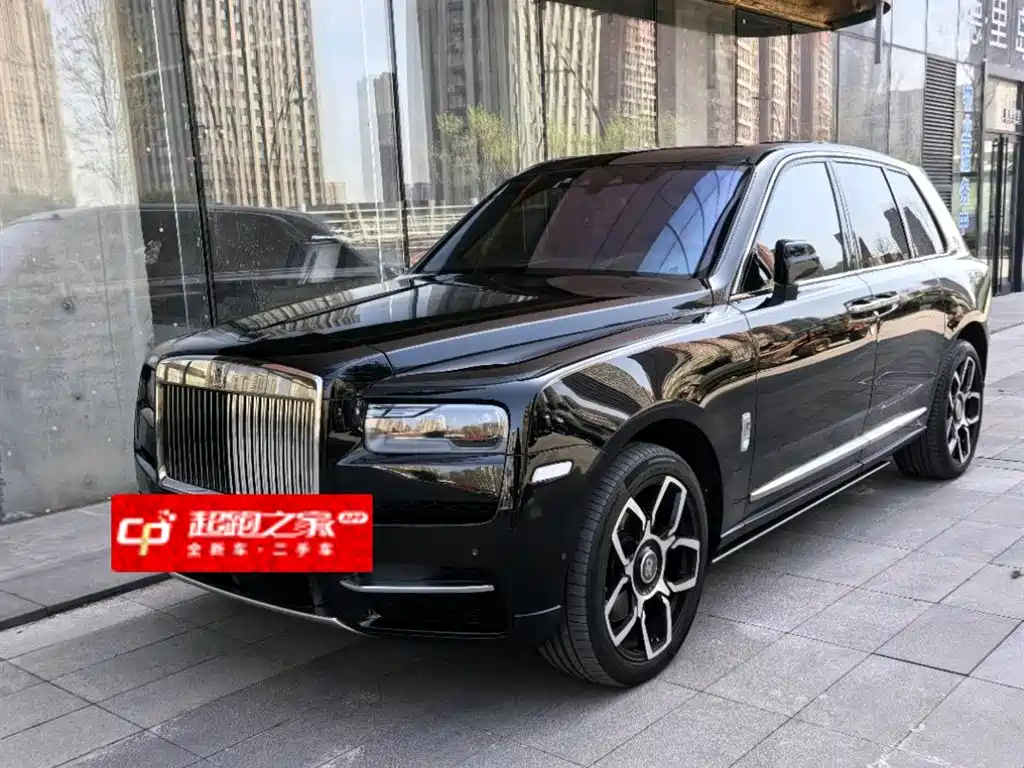 Rolls-Royce Cullinan 2020 — фото 1