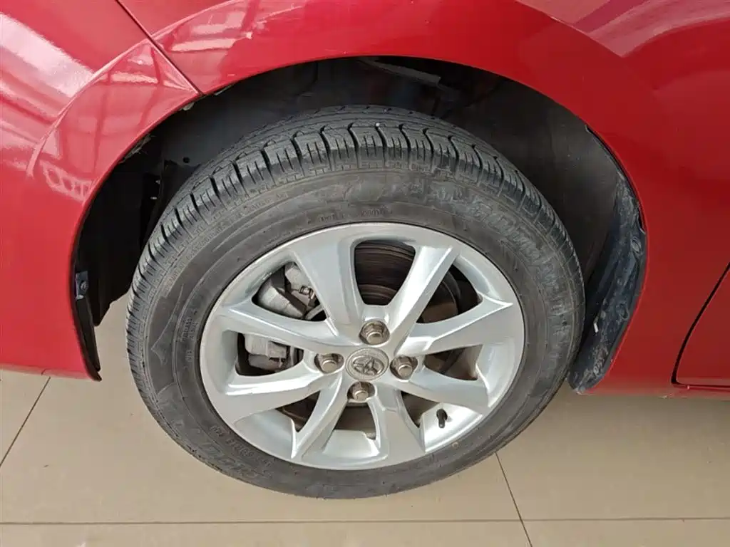 Toyota Yaris L 2019 — фото 23