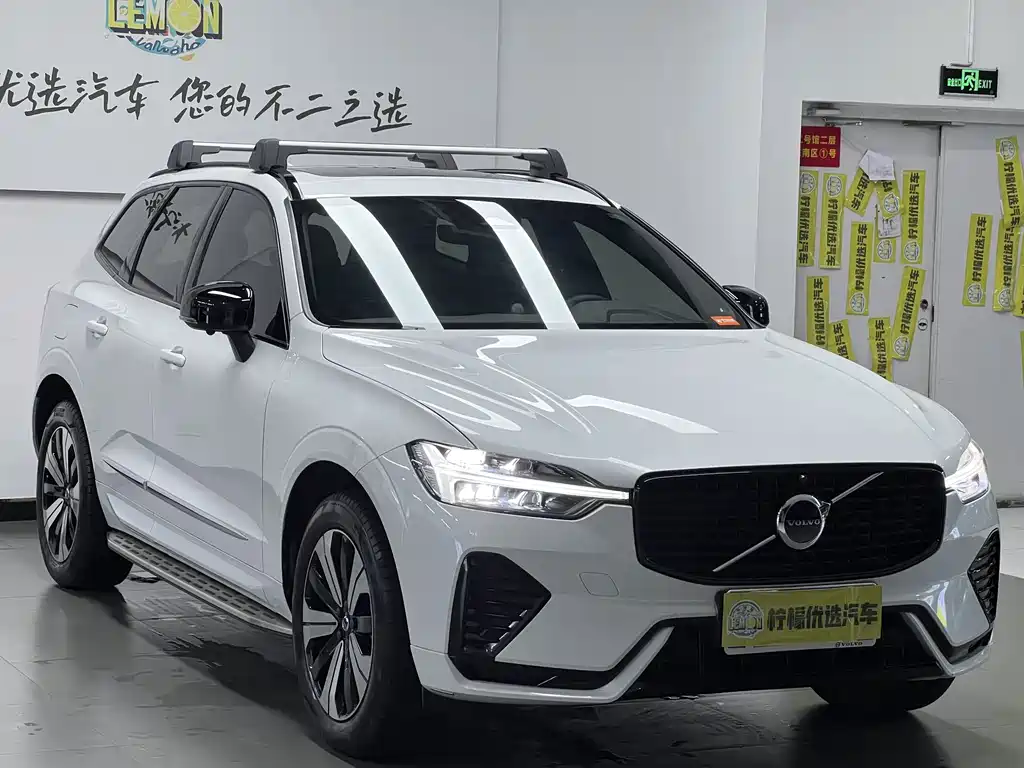 Volvo XC60 2024 — фото 4