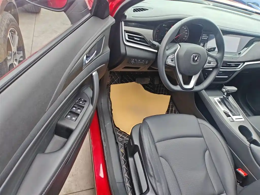 Changan CS35PLUS 2020 — фото 16