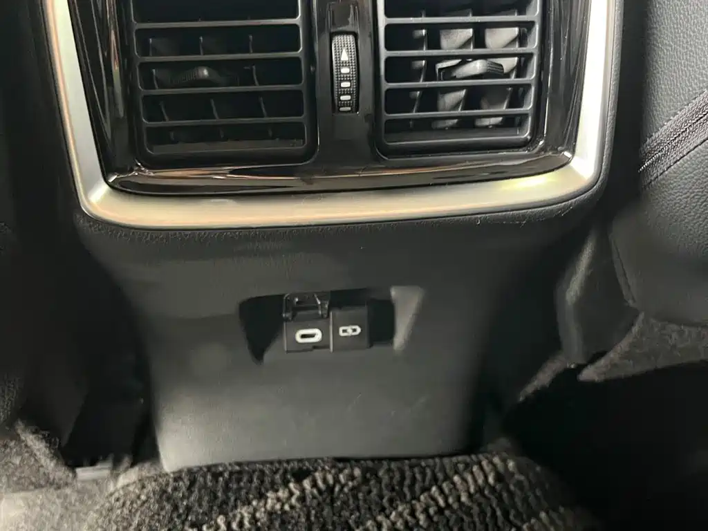 Toyota Harrier 2023 — фото 26