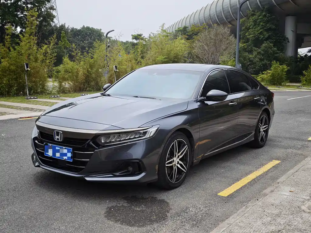 Honda Accord 2023 — фото 1