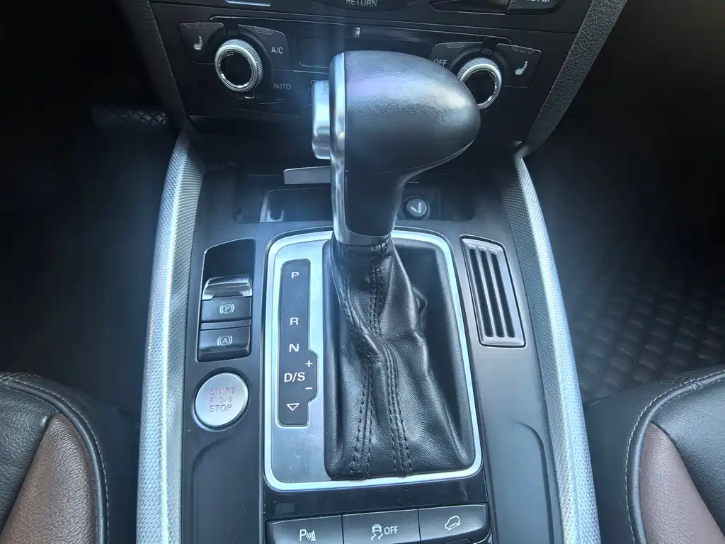 Audi Q5 2018 — фото 14