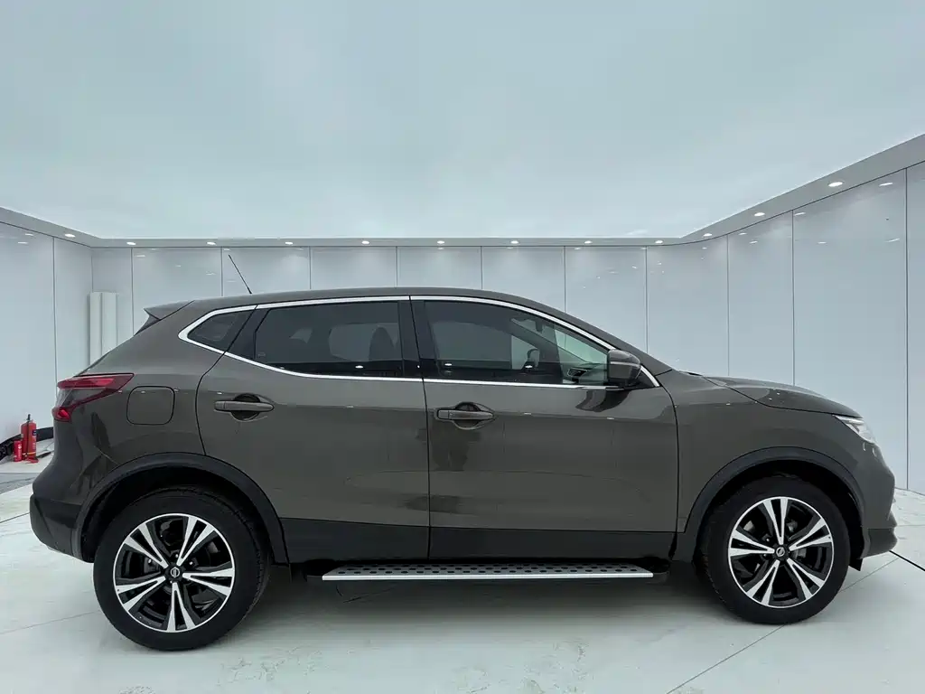 Nissan Qashqai 2021 — фото 8
