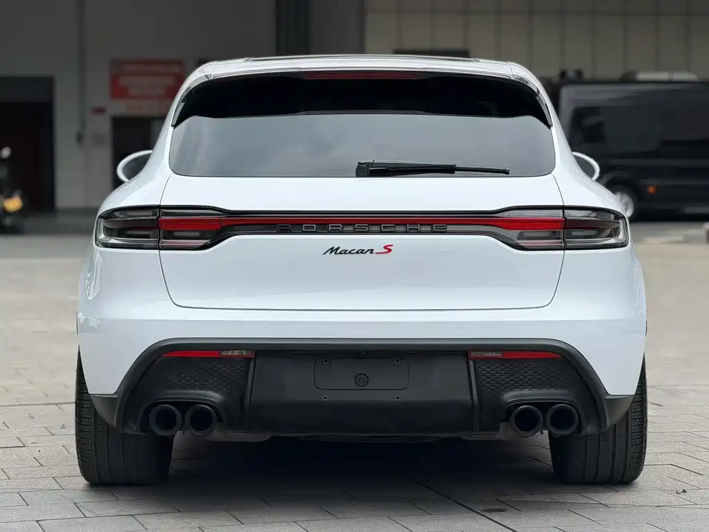 Porsche Macan 2022 — фото 16