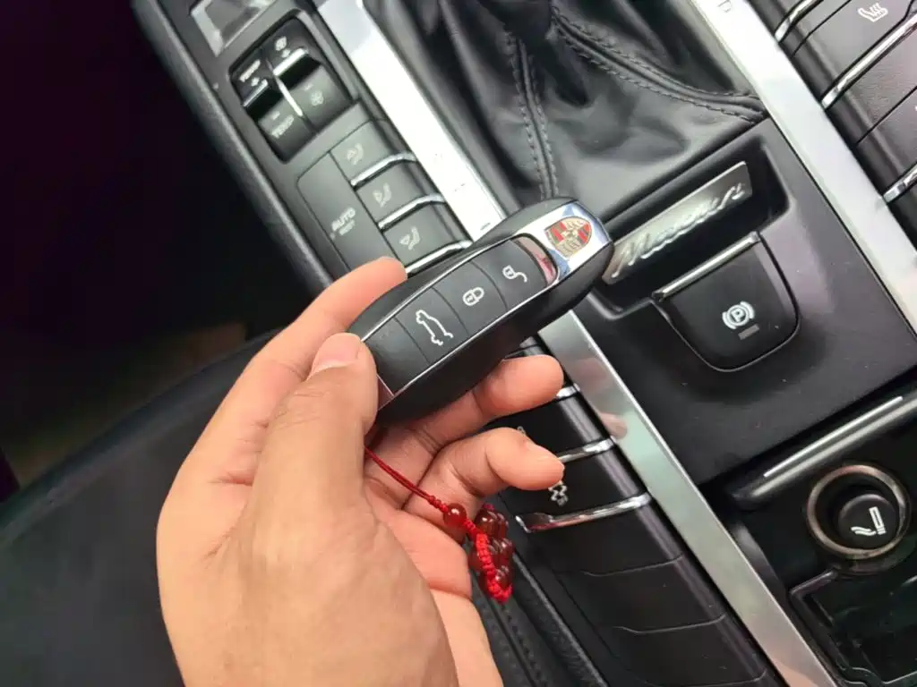 Porsche Macan 2018 — фото 9