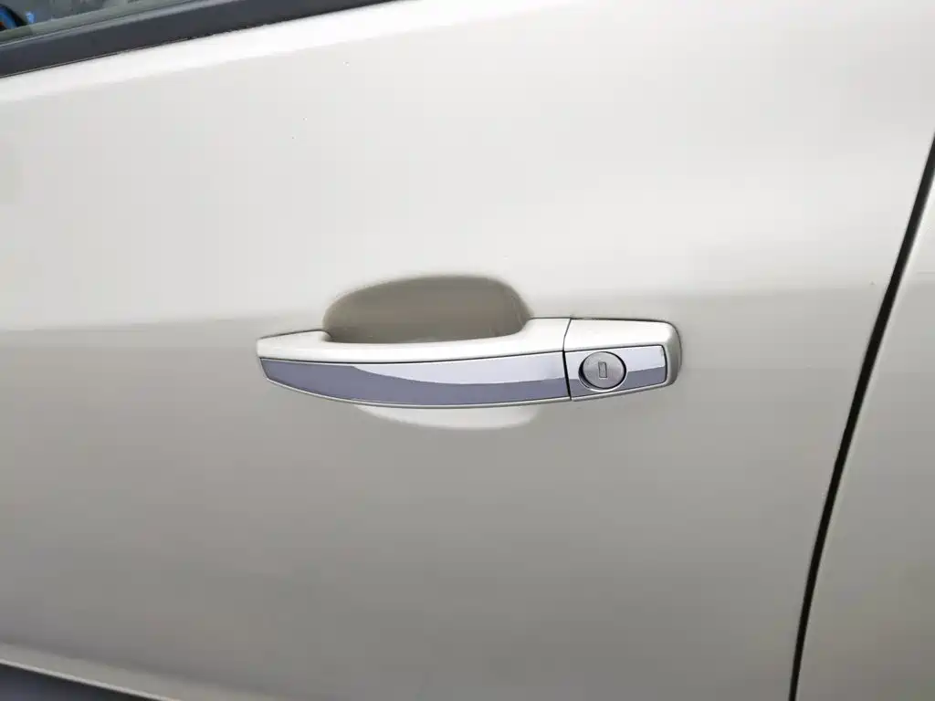 Buick Excelle GT 2015 — фото 18