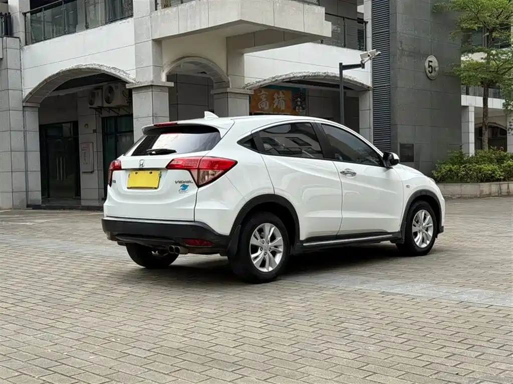Honda Vezel 2016 — фото 9