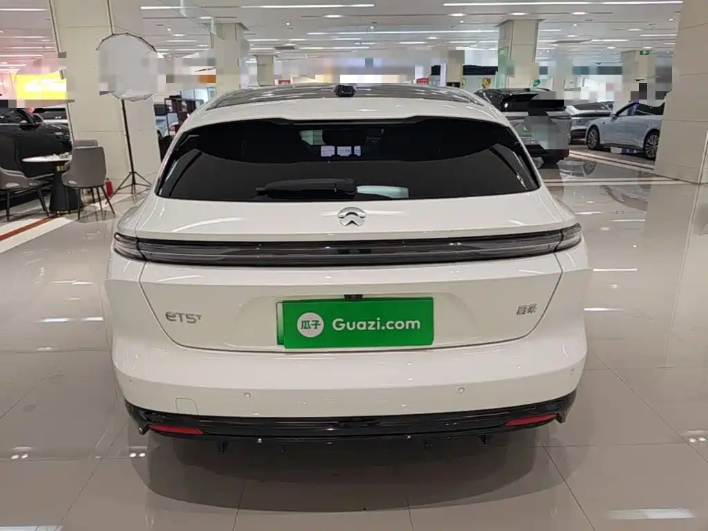 NIO ET5T 2025