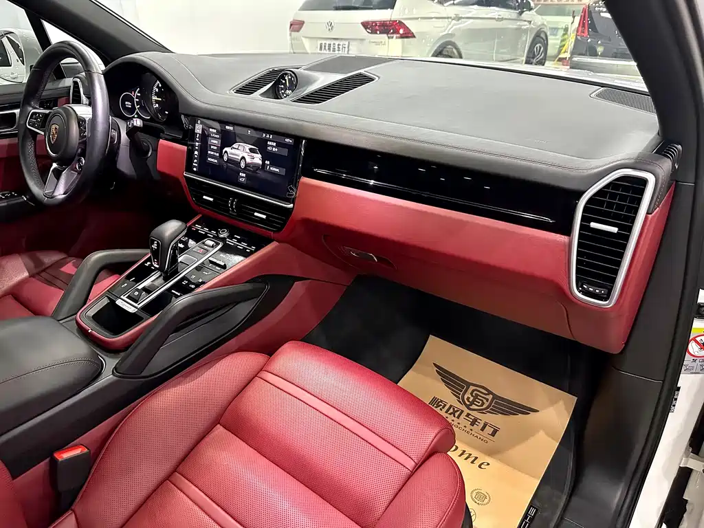 Porsche Cayenne New Energy 2019 — фото 23