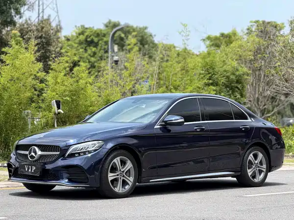 Mercedes-Benz C-Class 2020