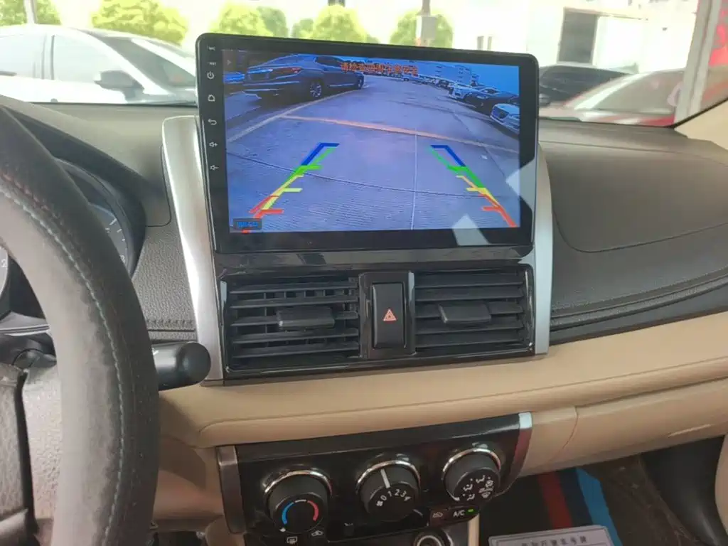 Toyota Vios 2015 — фото 13
