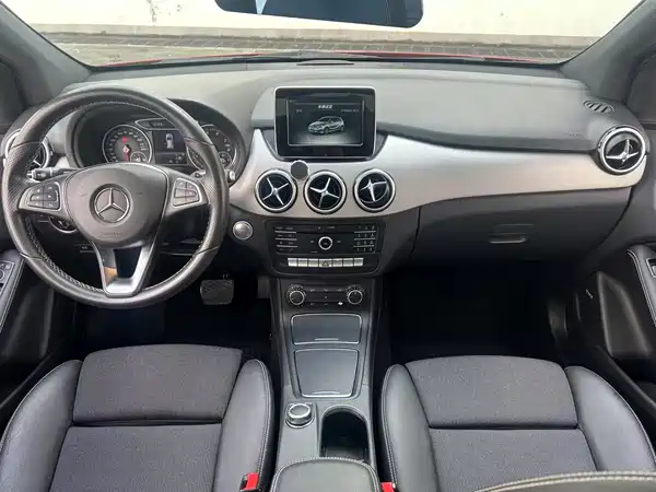 Mercedes-Benz B-Class 2017