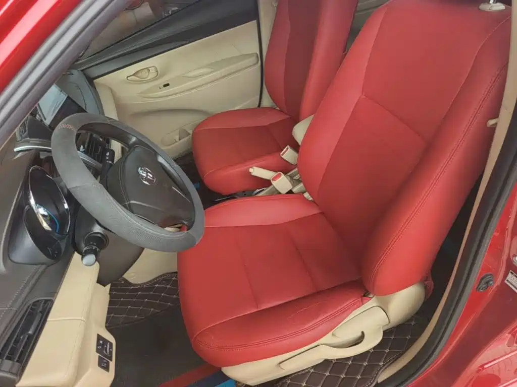 Toyota Vios 2015 — фото 15