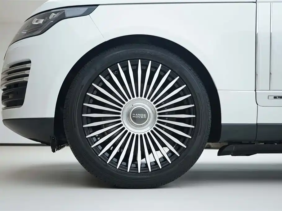 Land Rover Range Rover 2020 — фото 15
