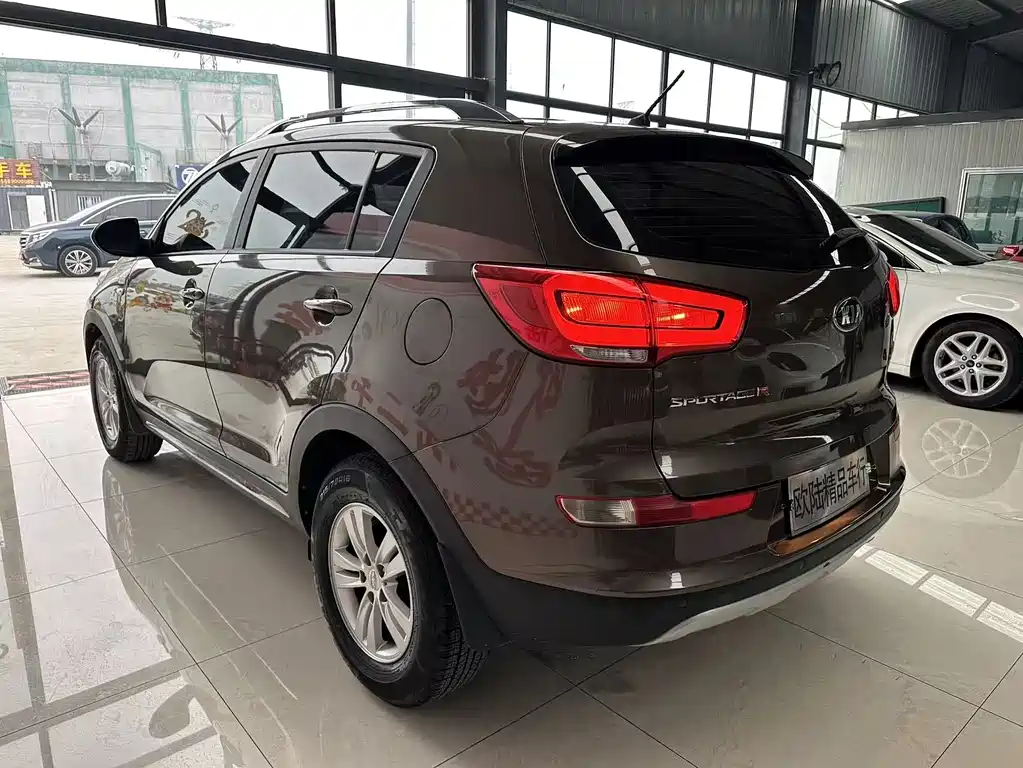 Kia Sportage 2016 — фото 13